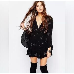 Free People Dress Women Size 0 Jasmine Embroidered Flutter Boho Black Whimsygoth